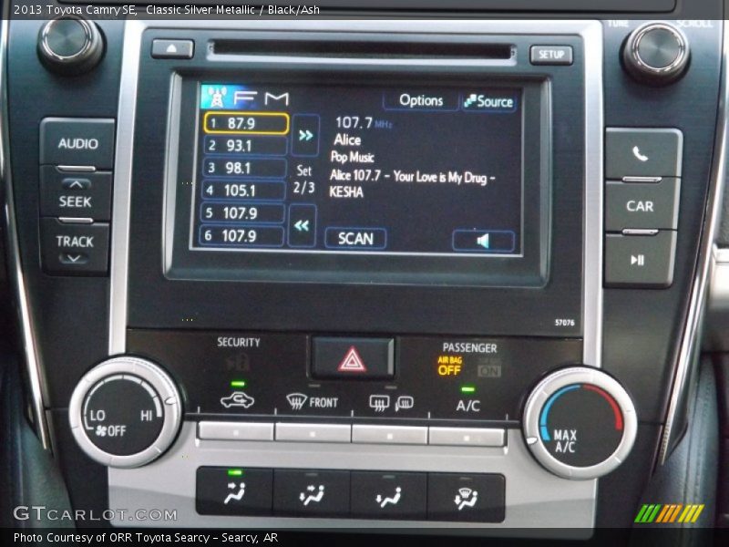 Classic Silver Metallic / Black/Ash 2013 Toyota Camry SE