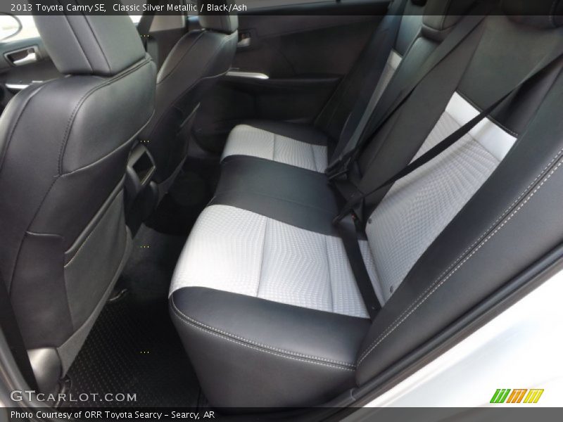 Classic Silver Metallic / Black/Ash 2013 Toyota Camry SE