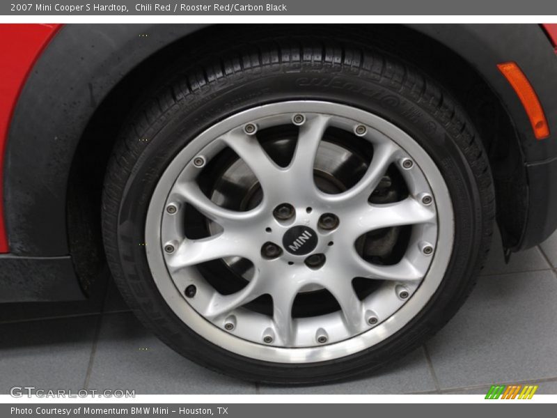 Chili Red / Rooster Red/Carbon Black 2007 Mini Cooper S Hardtop