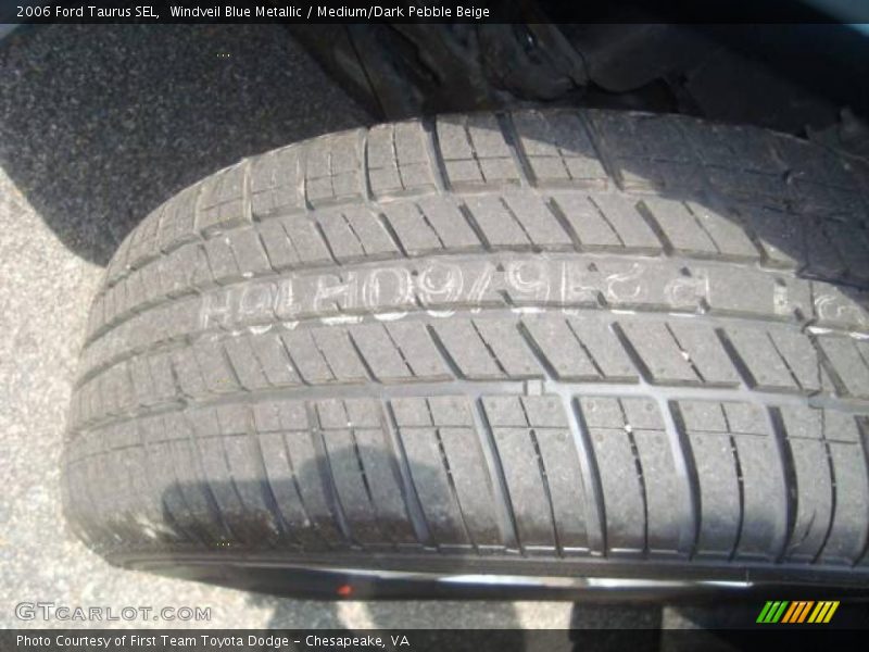 Windveil Blue Metallic / Medium/Dark Pebble Beige 2006 Ford Taurus SEL