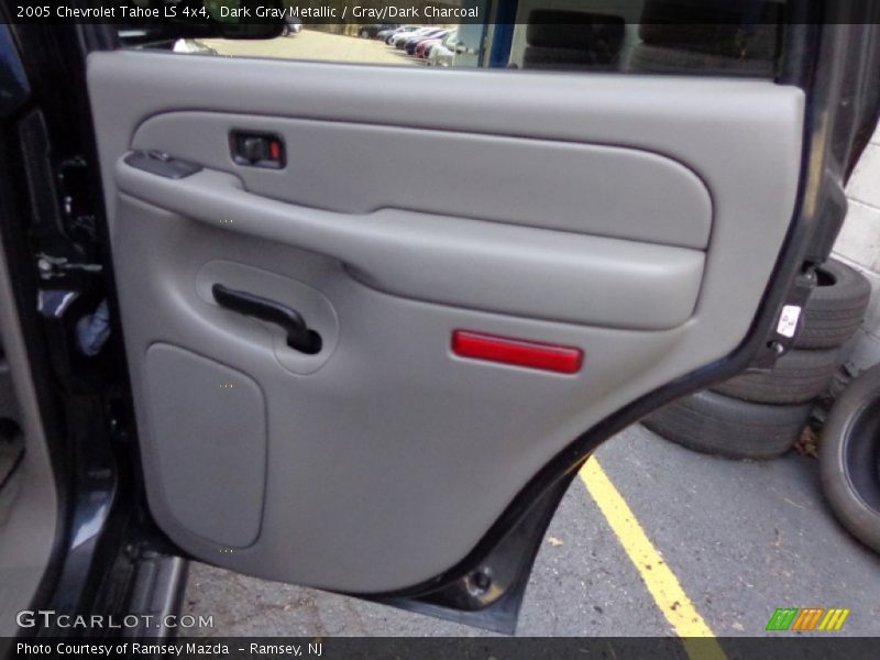 Dark Gray Metallic / Gray/Dark Charcoal 2005 Chevrolet Tahoe LS 4x4