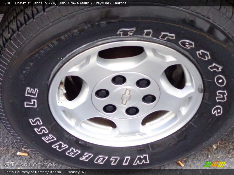Dark Gray Metallic / Gray/Dark Charcoal 2005 Chevrolet Tahoe LS 4x4