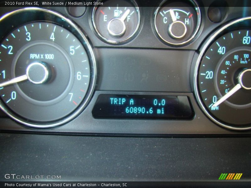 White Suede / Medium Light Stone 2010 Ford Flex SE