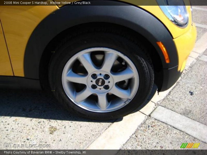 Mellow Yellow / Grey/Black 2008 Mini Cooper S Hardtop