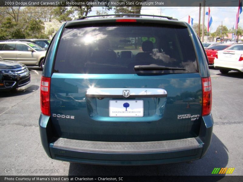 Melbourne Green Pearl / Medium Slate Gray/Light Shale 2009 Dodge Grand Caravan SXT