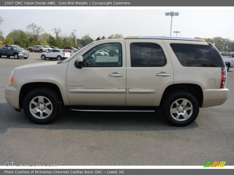 Gold Mist Metallic / Cocoa/Light Cashmere 2007 GMC Yukon Denali AWD