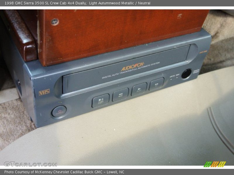 Light Autumnwood Metallic / Neutral 1998 GMC Sierra 3500 SL Crew Cab 4x4 Dually