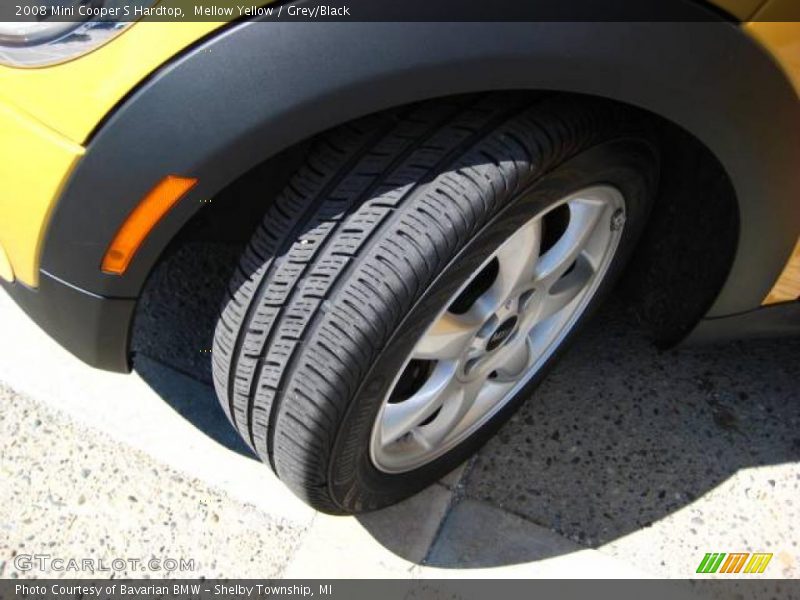 Mellow Yellow / Grey/Black 2008 Mini Cooper S Hardtop