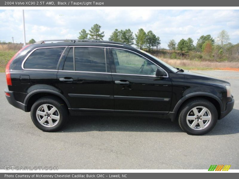 Black / Taupe/Light Taupe 2004 Volvo XC90 2.5T AWD