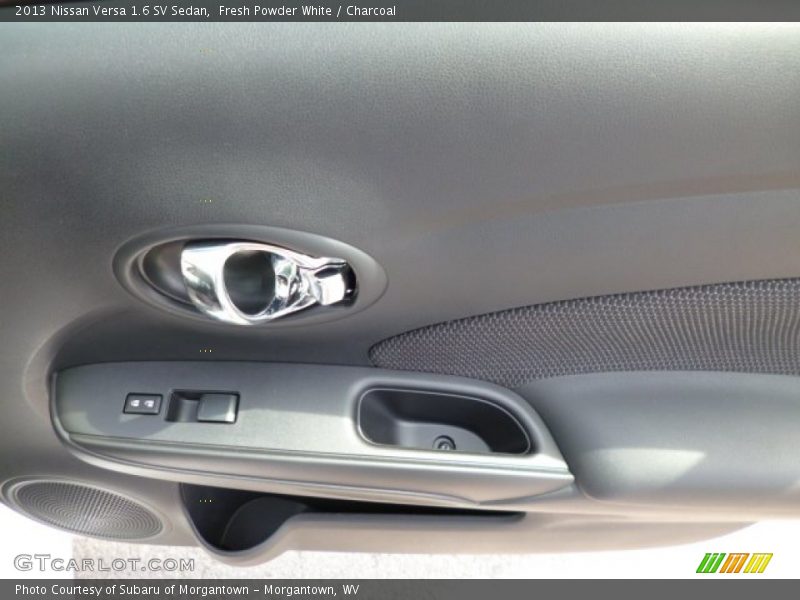 Fresh Powder White / Charcoal 2013 Nissan Versa 1.6 SV Sedan