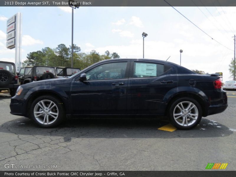 True Blue Pearl / Black 2013 Dodge Avenger SXT