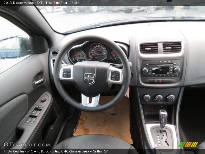 True Blue Pearl / Black 2013 Dodge Avenger SXT