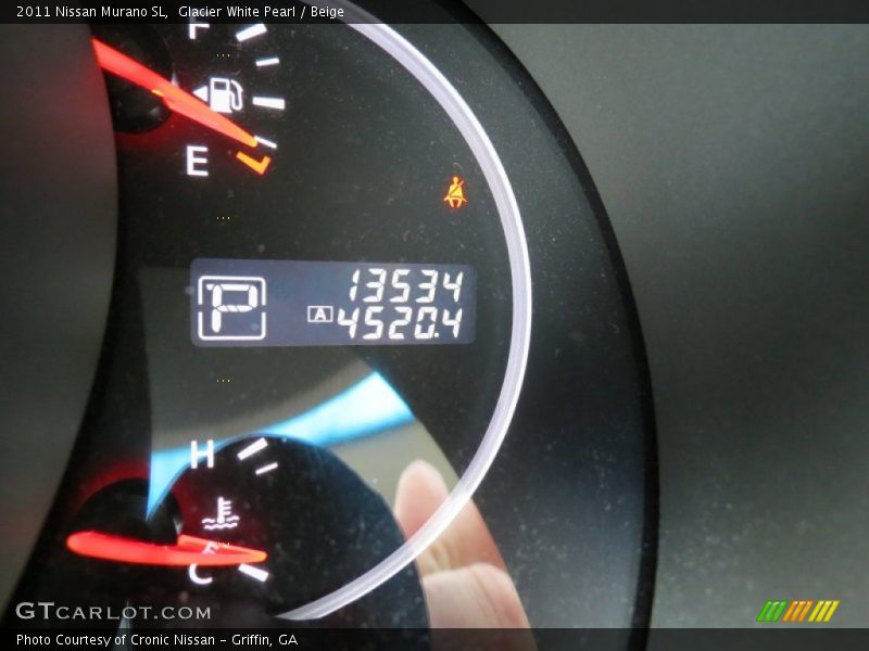 Glacier White Pearl / Beige 2011 Nissan Murano SL