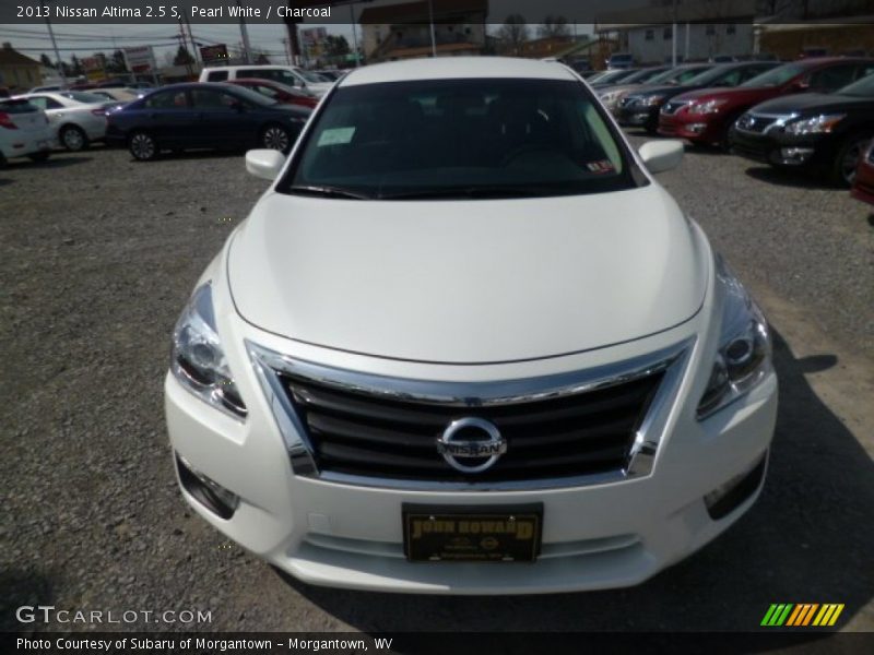 Pearl White / Charcoal 2013 Nissan Altima 2.5 S