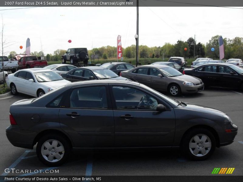 Liquid Grey Metallic / Charcoal/Light Flint 2007 Ford Focus ZX4 S Sedan