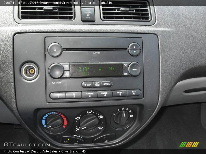 Liquid Grey Metallic / Charcoal/Light Flint 2007 Ford Focus ZX4 S Sedan