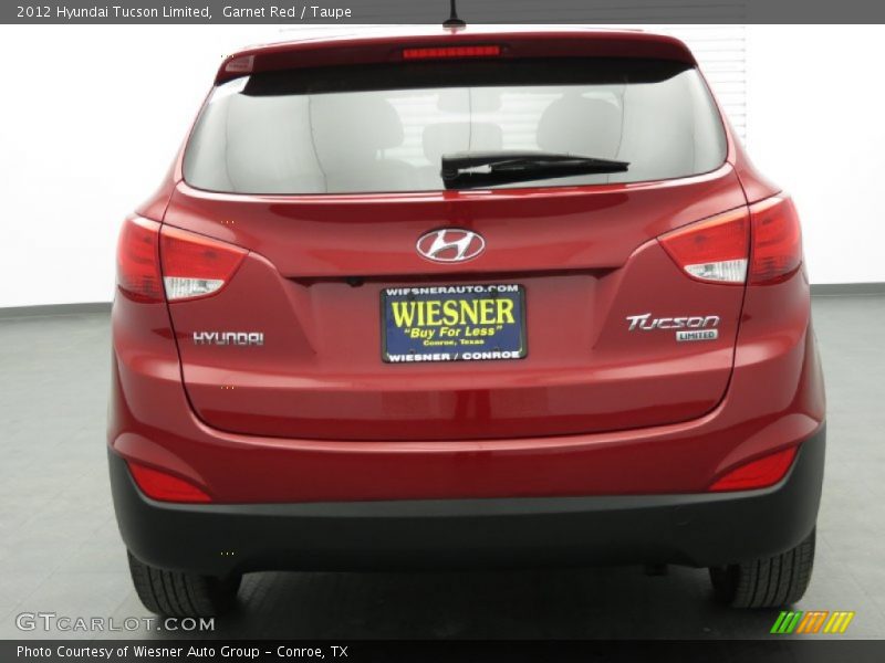 Garnet Red / Taupe 2012 Hyundai Tucson Limited