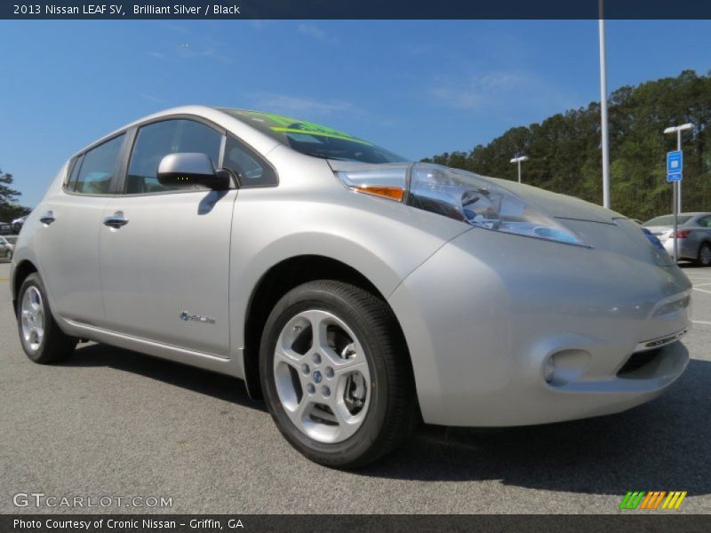 Brilliant Silver / Black 2013 Nissan LEAF SV