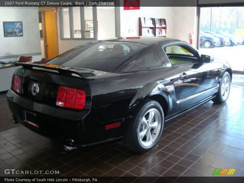 Black / Dark Charcoal 2007 Ford Mustang GT Deluxe Coupe