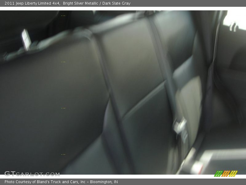 Bright Silver Metallic / Dark Slate Gray 2011 Jeep Liberty Limited 4x4