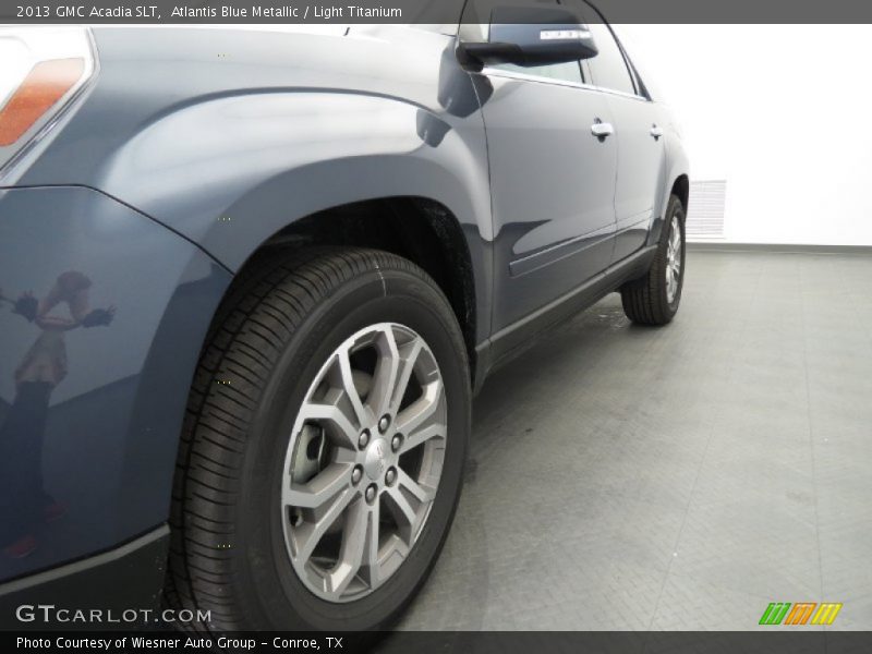 Atlantis Blue Metallic / Light Titanium 2013 GMC Acadia SLT