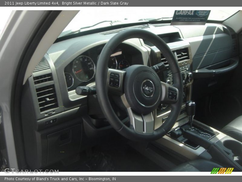 Bright Silver Metallic / Dark Slate Gray 2011 Jeep Liberty Limited 4x4