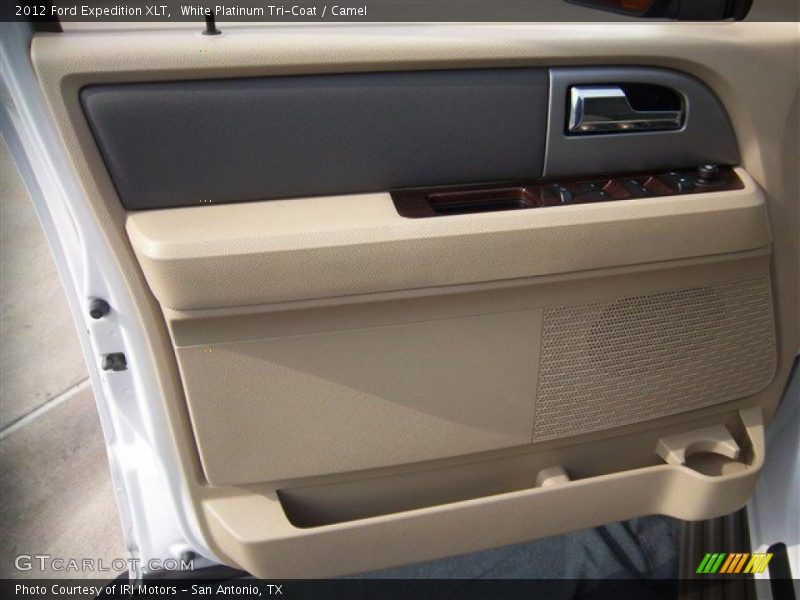 White Platinum Tri-Coat / Camel 2012 Ford Expedition XLT