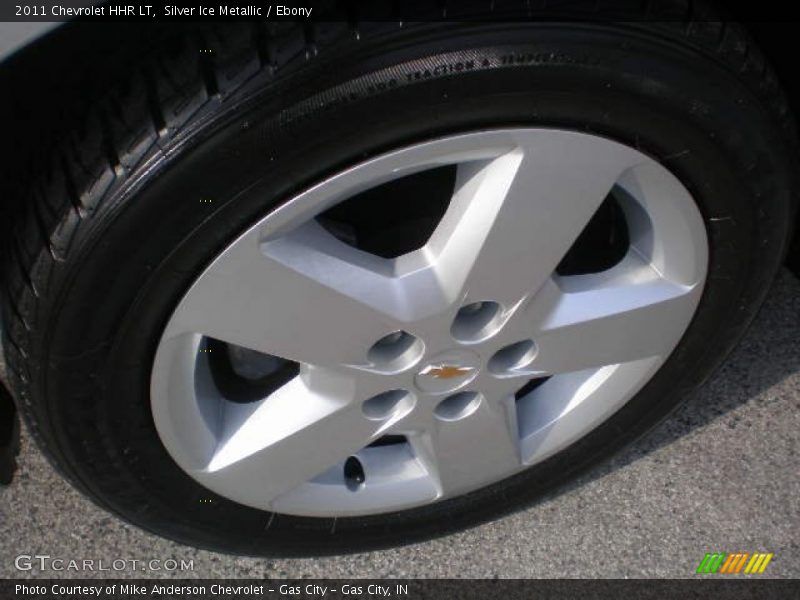 Silver Ice Metallic / Ebony 2011 Chevrolet HHR LT