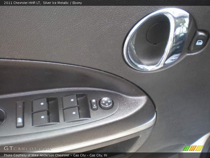 Silver Ice Metallic / Ebony 2011 Chevrolet HHR LT