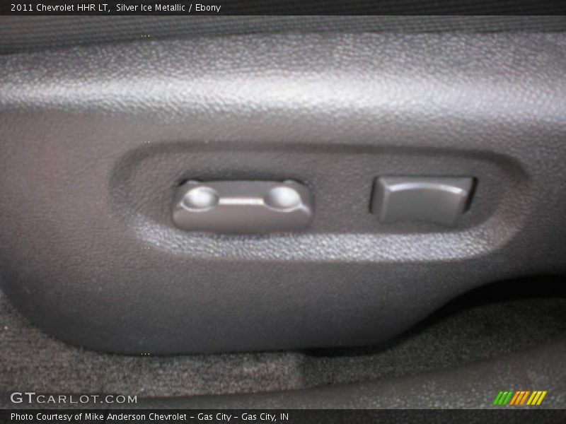 Silver Ice Metallic / Ebony 2011 Chevrolet HHR LT