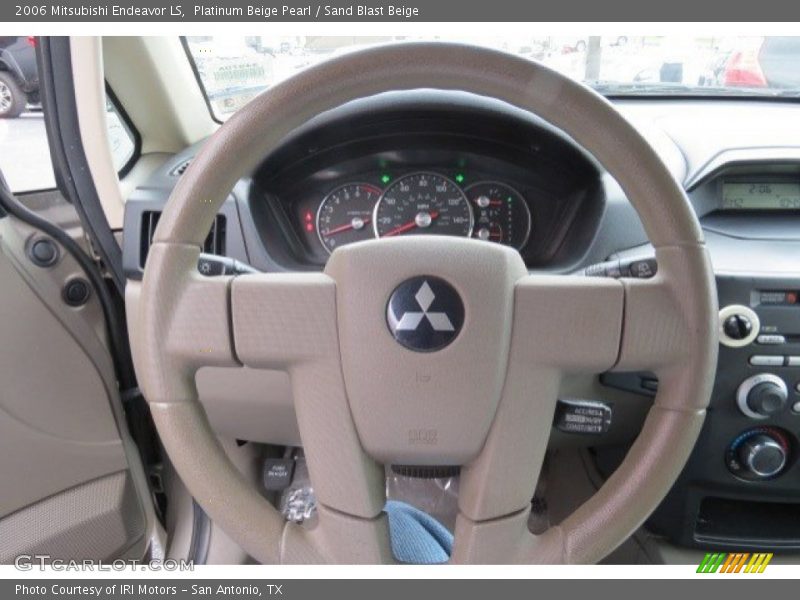  2006 Endeavor LS Steering Wheel