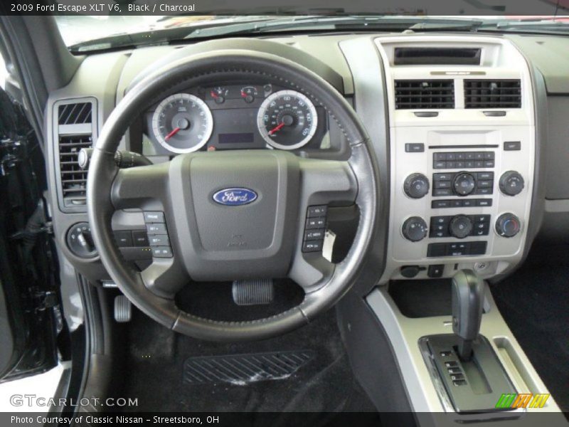 Black / Charcoal 2009 Ford Escape XLT V6