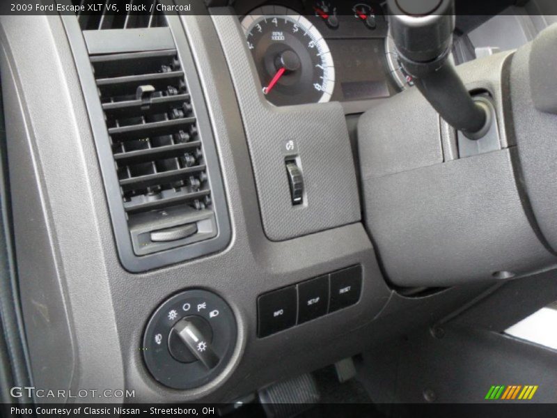 Black / Charcoal 2009 Ford Escape XLT V6