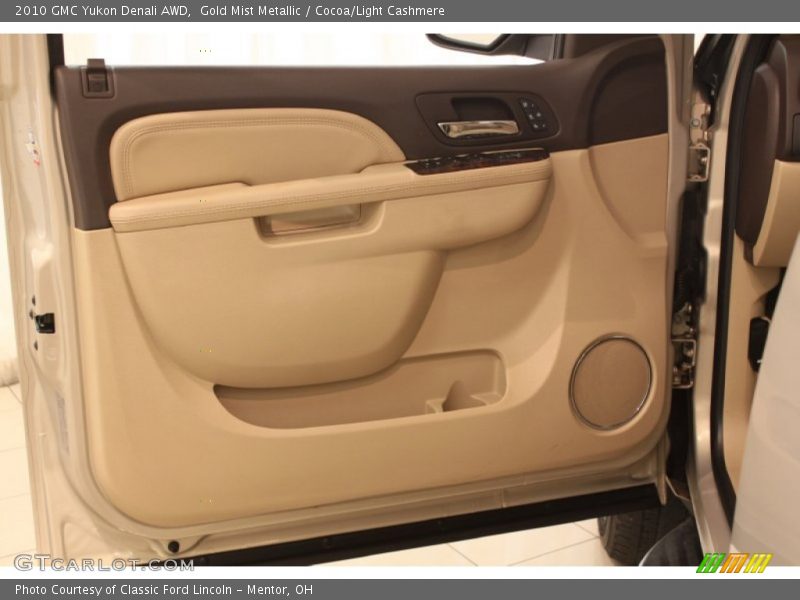 Gold Mist Metallic / Cocoa/Light Cashmere 2010 GMC Yukon Denali AWD