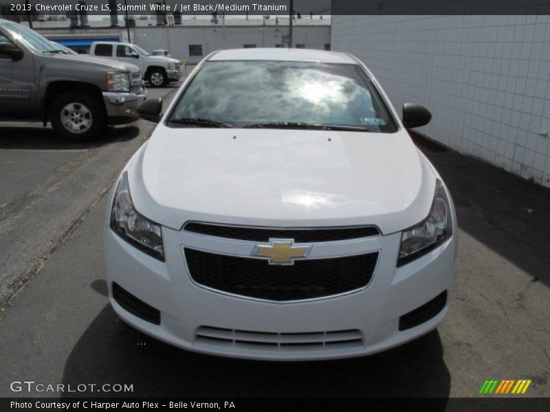 Summit White / Jet Black/Medium Titanium 2013 Chevrolet Cruze LS