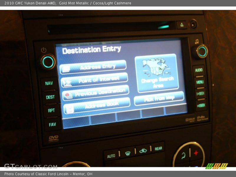 Gold Mist Metallic / Cocoa/Light Cashmere 2010 GMC Yukon Denali AWD