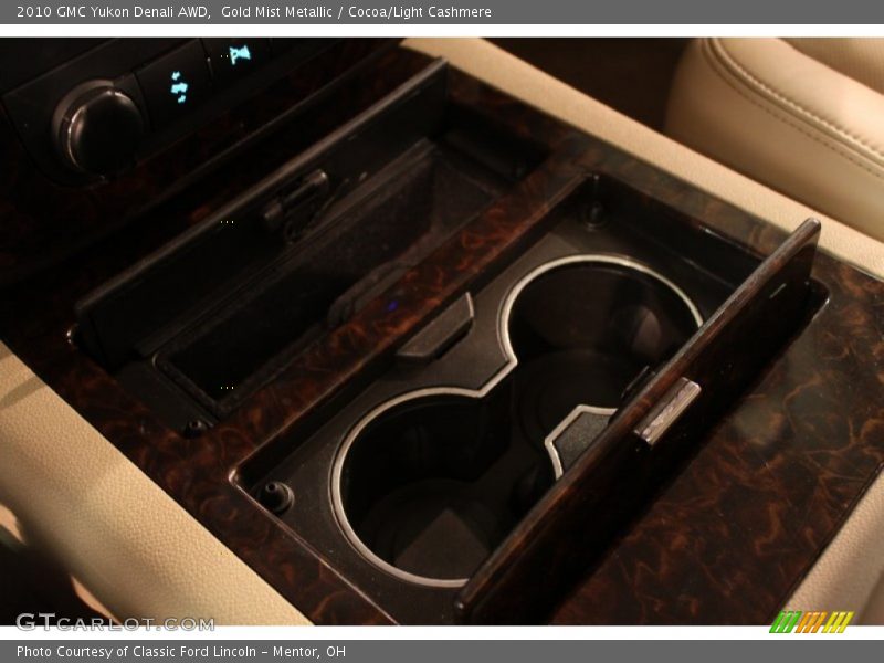 Gold Mist Metallic / Cocoa/Light Cashmere 2010 GMC Yukon Denali AWD