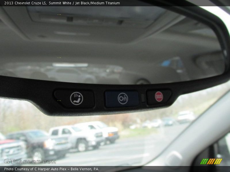 Summit White / Jet Black/Medium Titanium 2013 Chevrolet Cruze LS