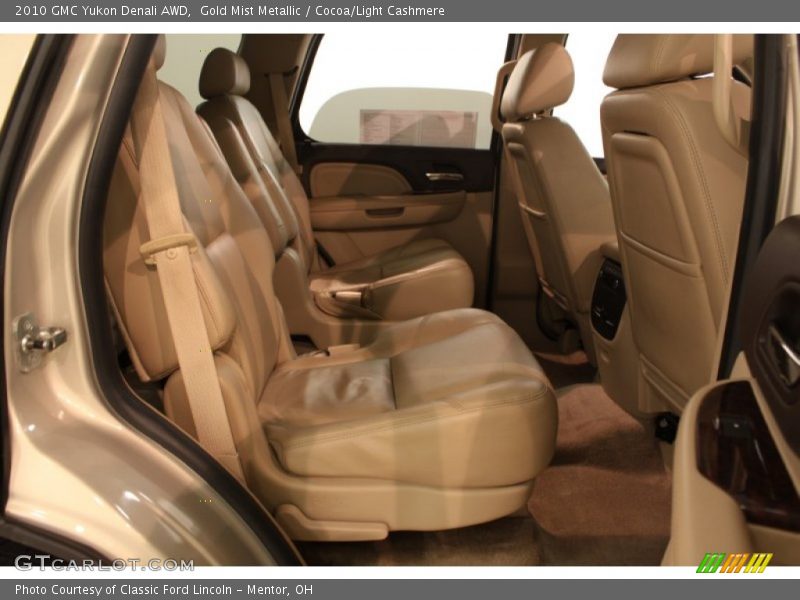 Gold Mist Metallic / Cocoa/Light Cashmere 2010 GMC Yukon Denali AWD