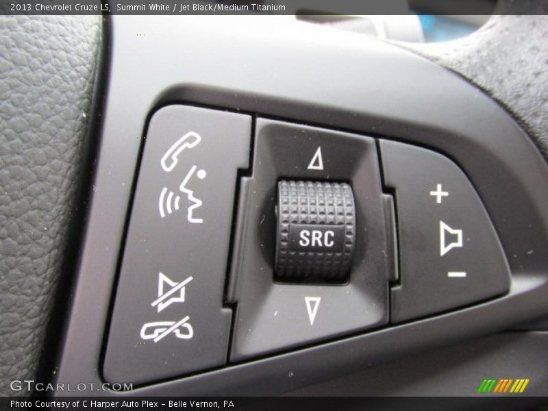 Summit White / Jet Black/Medium Titanium 2013 Chevrolet Cruze LS