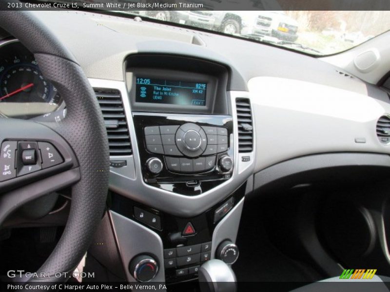 Summit White / Jet Black/Medium Titanium 2013 Chevrolet Cruze LS