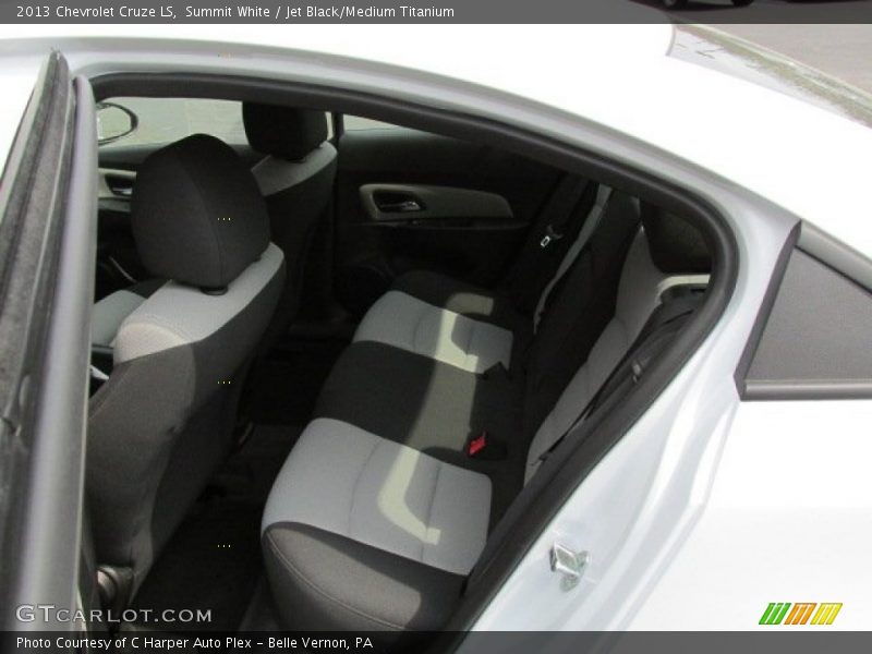 Summit White / Jet Black/Medium Titanium 2013 Chevrolet Cruze LS