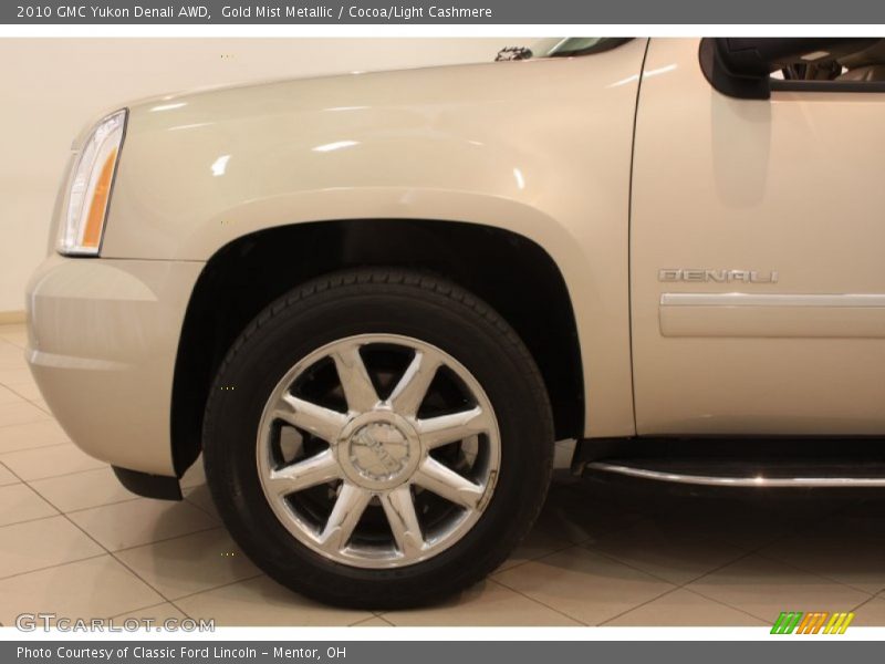 Gold Mist Metallic / Cocoa/Light Cashmere 2010 GMC Yukon Denali AWD