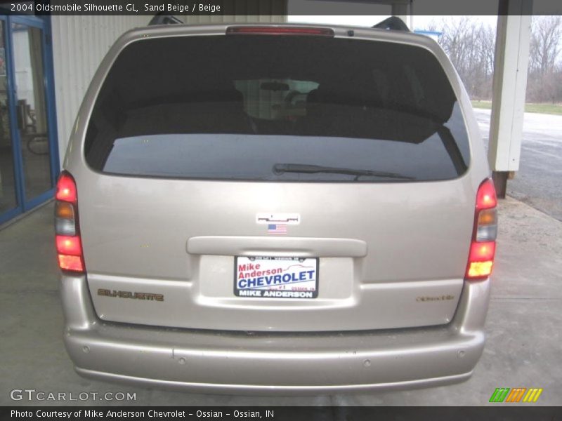 Sand Beige / Beige 2004 Oldsmobile Silhouette GL