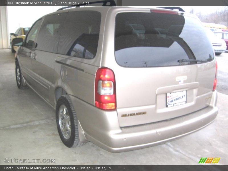Sand Beige / Beige 2004 Oldsmobile Silhouette GL