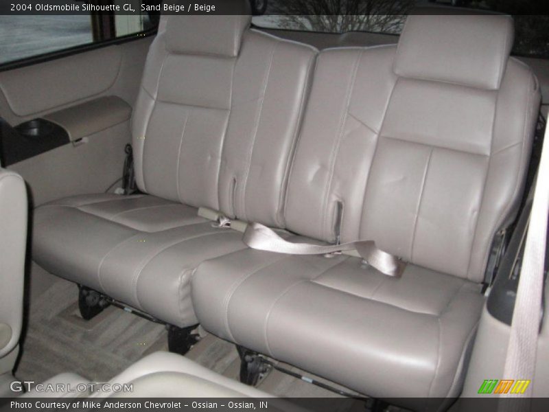 Sand Beige / Beige 2004 Oldsmobile Silhouette GL