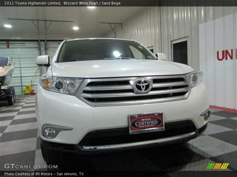Blizzard White Pearl / Sand Beige 2011 Toyota Highlander Limited