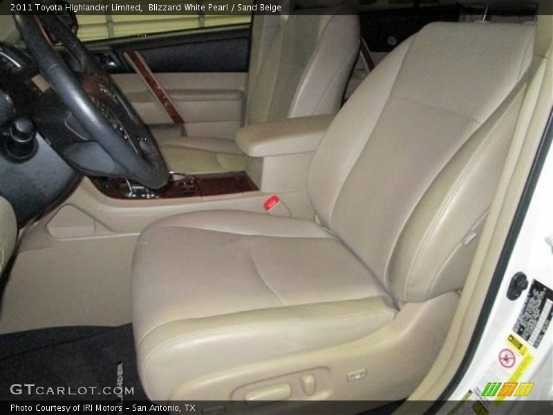 Blizzard White Pearl / Sand Beige 2011 Toyota Highlander Limited