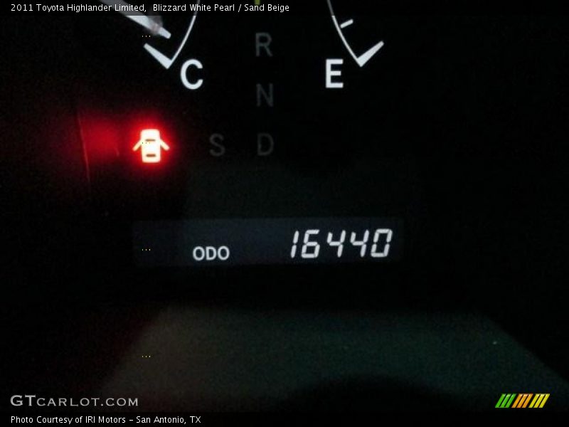 Blizzard White Pearl / Sand Beige 2011 Toyota Highlander Limited