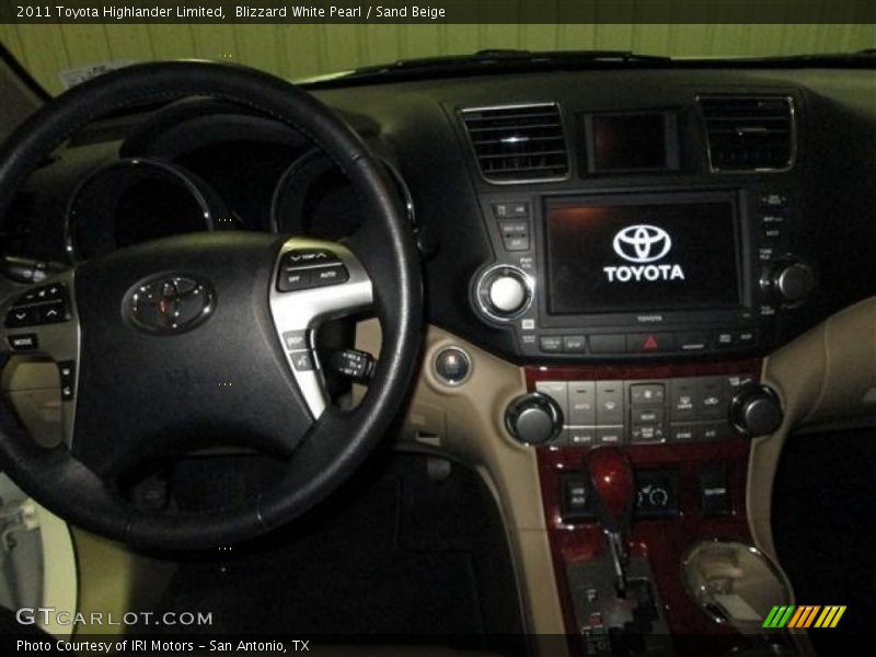 Blizzard White Pearl / Sand Beige 2011 Toyota Highlander Limited